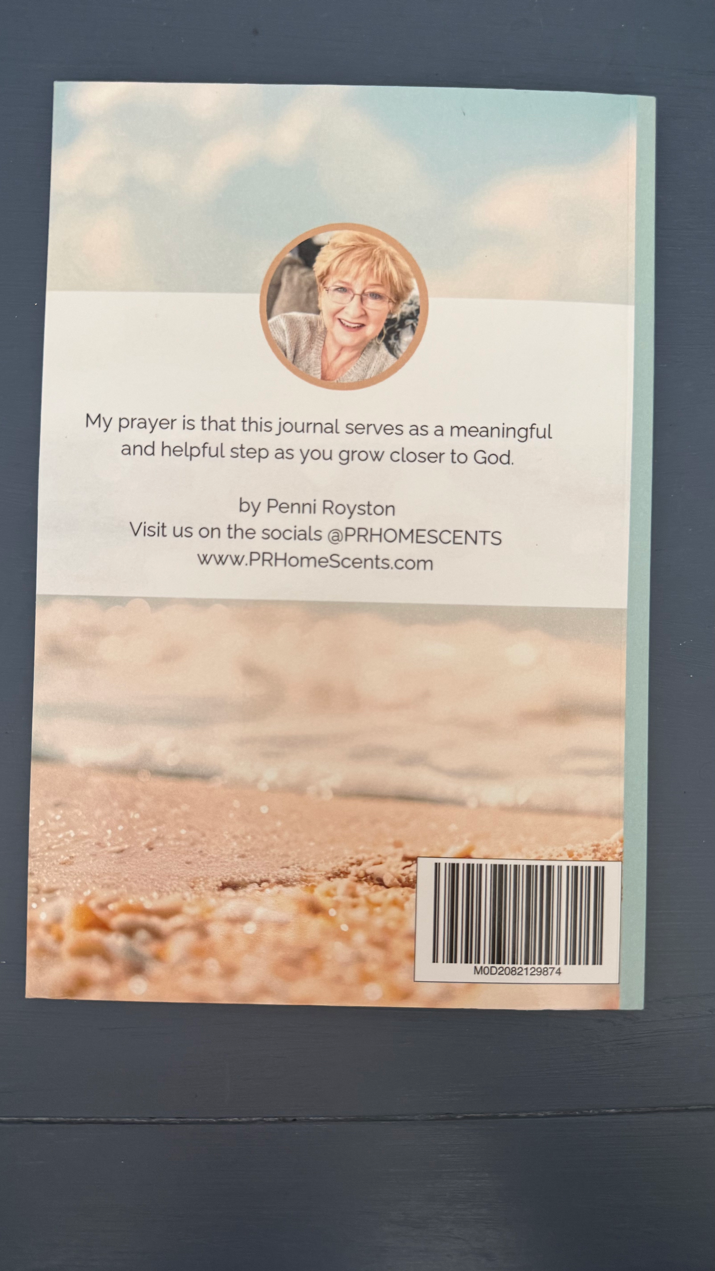 8-week Prayer Journal focusing on love, starting with John 3:16. Guided prayers & reflections for spiritual growth. Available on Shopify & Amazon.